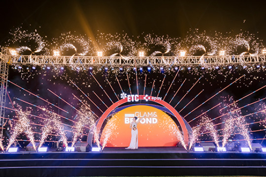 Những chuyến đi nghỉ dưỡng chất lượng tại hệ thống khách sạn và resort 5 sao, cùng chuỗi các hoạt động vui chơi giải trí độc đáo, hấp dẫn, giúp CBNV có cơ hội nghỉ ngơi, thư giãn, gắn kết tình đồng nghiệp và sạc đầy năng lượng sau những khoảng thời gian cống hiến hết mình cho công việc.