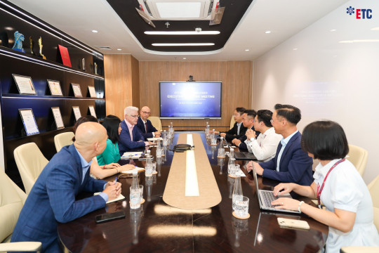 ETC đã vinh dự đón tiếp ông Peter Marrs – Chủ tịch cấp cao, khu vực APJC (Châu Á – Thái Bình Dương, Nhật Bản và Greater China) cùng đoàn lãnh đạo cấp cao của Dell Technologies đến thăm và làm việc tại văn phòng ETC Hà Nội.