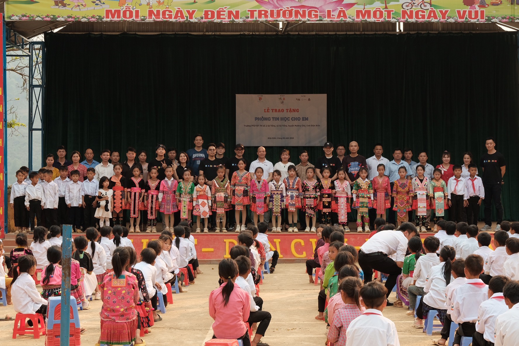 [Computer Lab for Students]  ETC-EPAY donates computer labs to impoverished schools