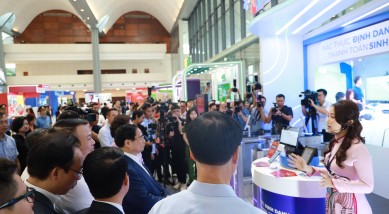 Digital transformation of the banking industry 2024: ETC and EPAY "revolutionise" digital payment needs in Vietnam